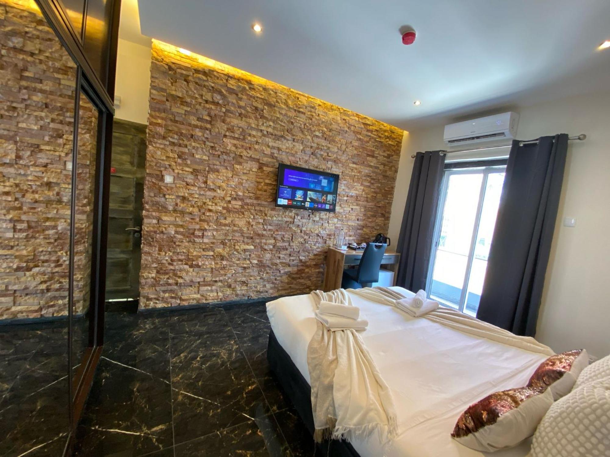 Al Barbinha Guest house *